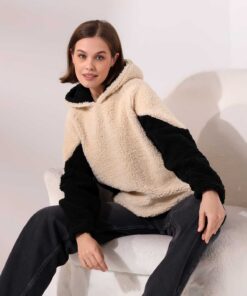 Alternative view of Kadın Polar Peluş Bej Siyah Bloklu Kapşonlu Sweatshirt - Bej - Siyah